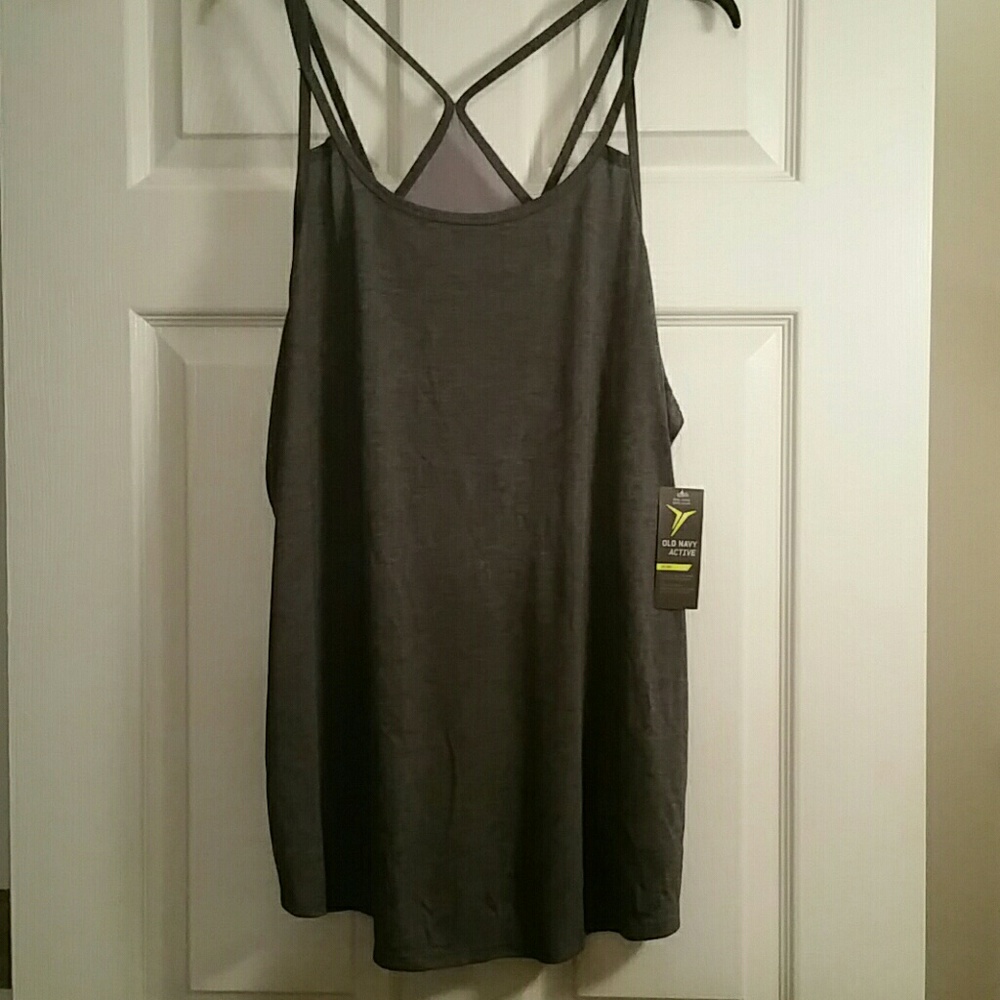 NWT - OLD NAVY ACTIVE SHIRT